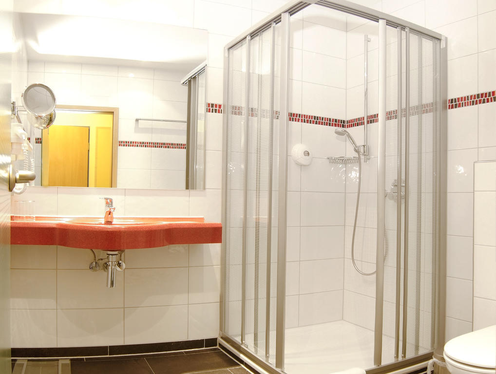 Hotel Bügener Gronau  Habitación foto